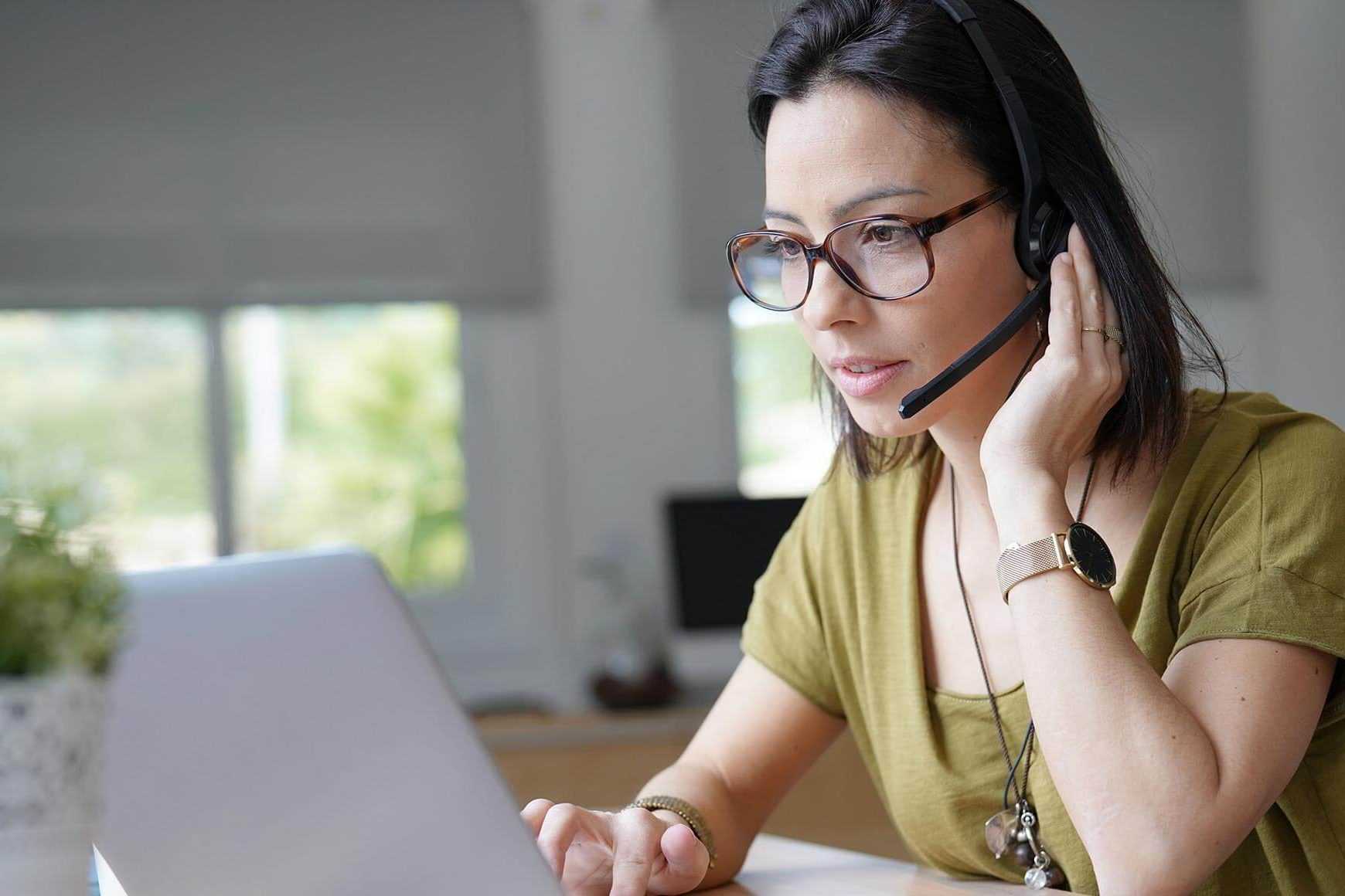 How to Hire and Manage At-Home Call Center Agents