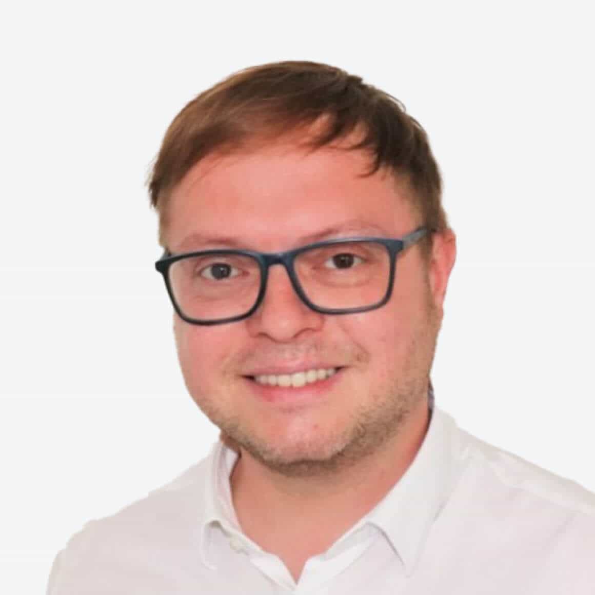 Nicolas Beyer Headshot