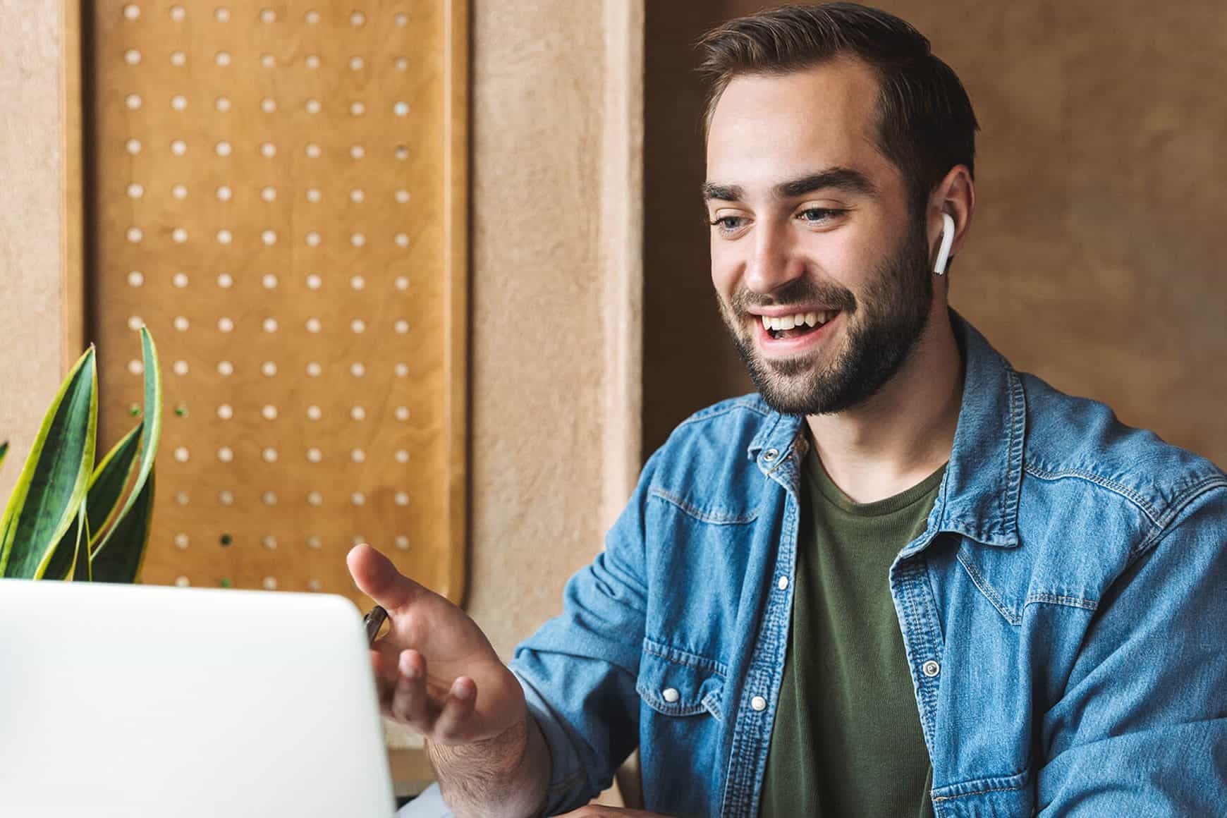 How to train and manage your remote contact center agents