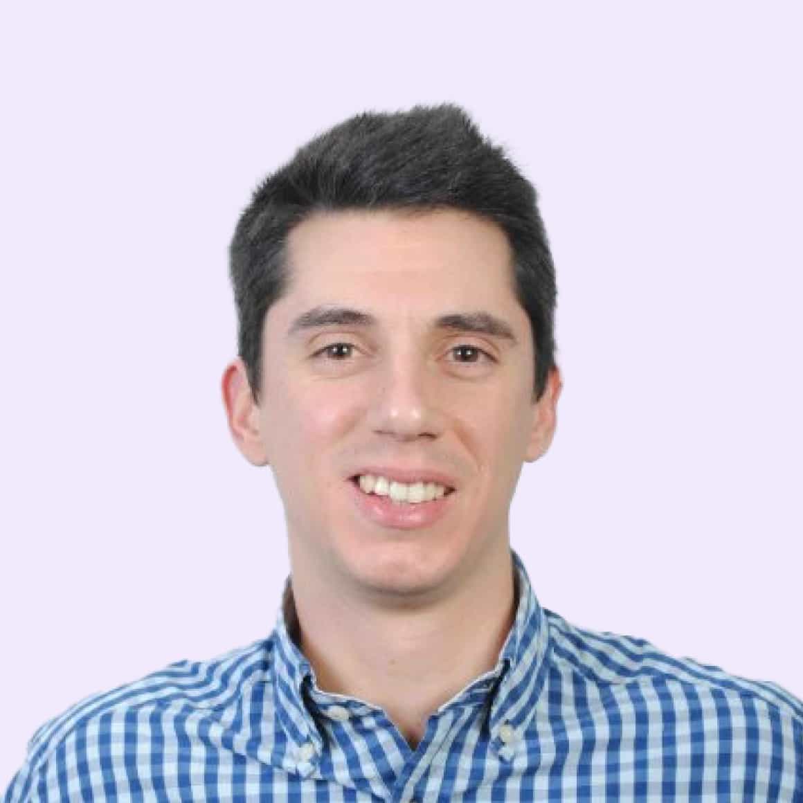 Pedro Vargas Headshot